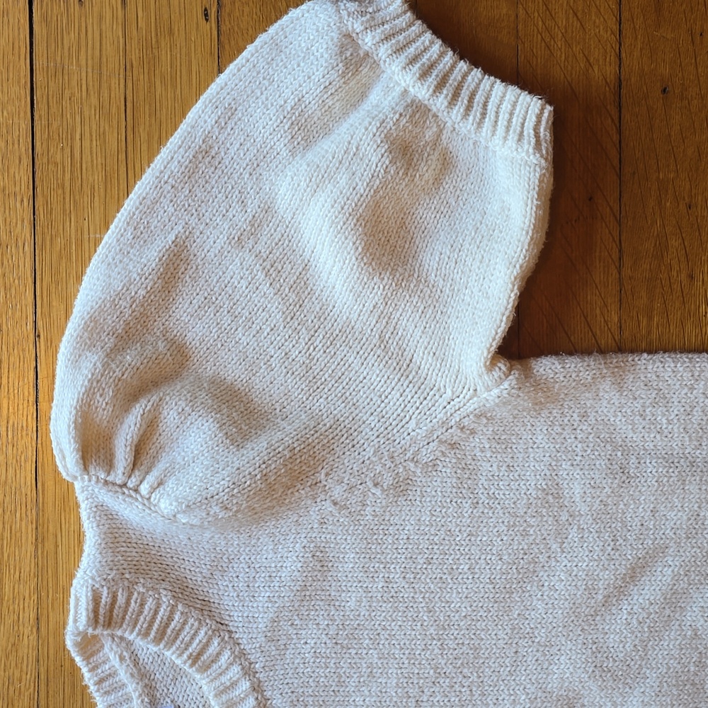525 America Puff Sleeve Cropped Sweater, Cream, EUC, Women's S - Picture 7 of 12